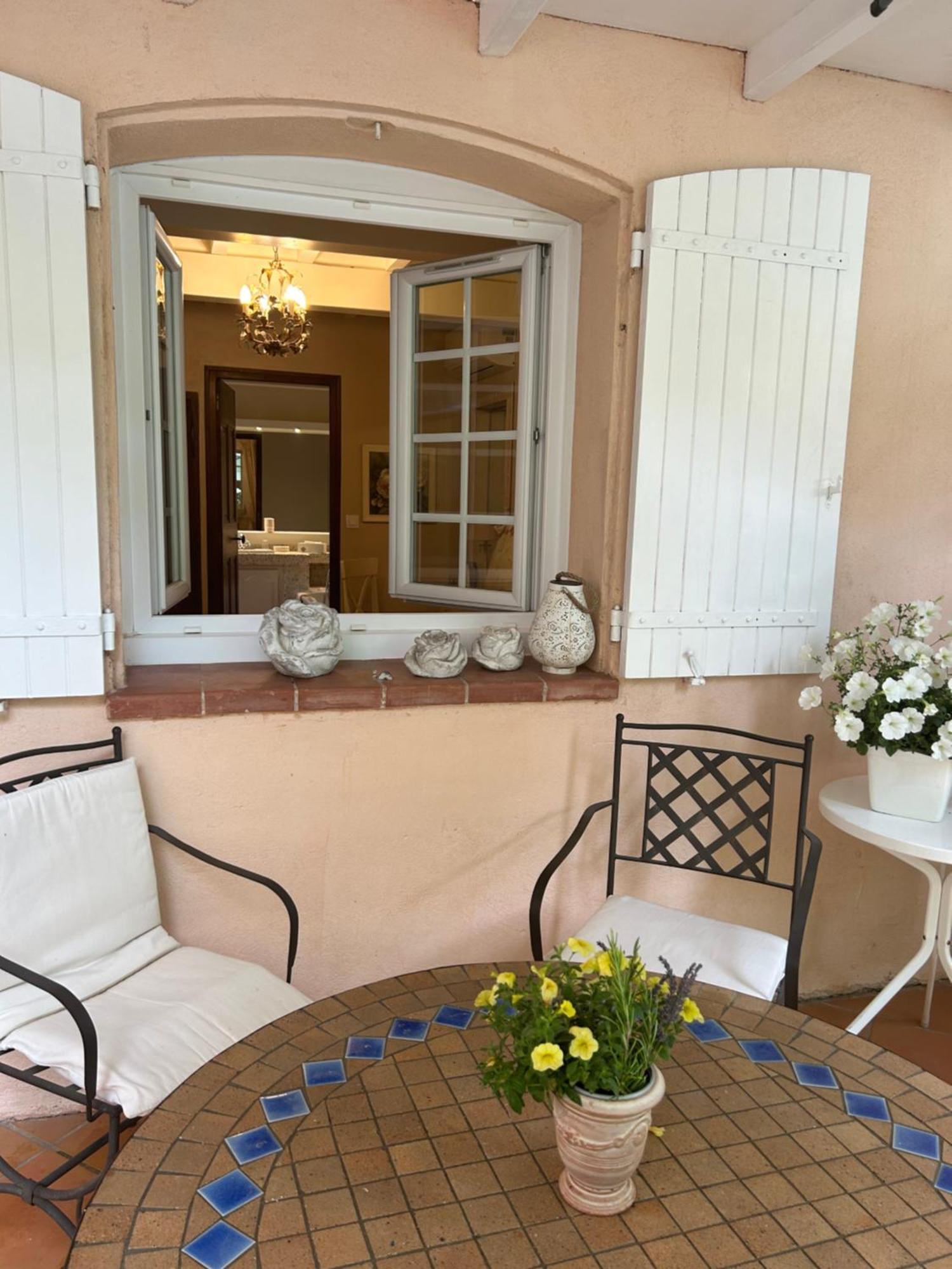 La Villa Rosalie Ventabren Εξωτερικό φωτογραφία