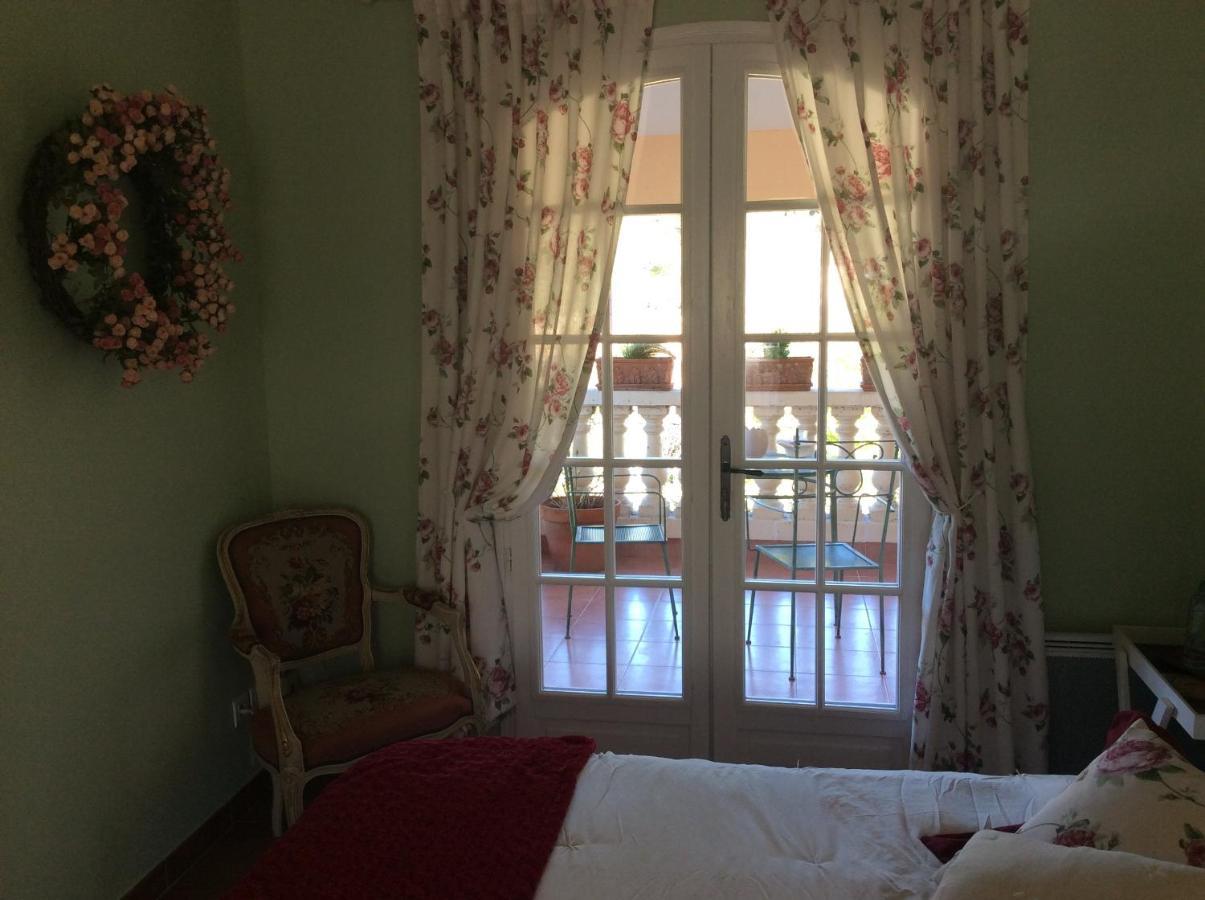 La Villa Rosalie Ventabren Εξωτερικό φωτογραφία